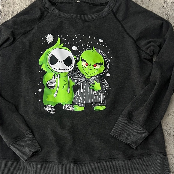 Tops - 5/$10 item  Graphic Sweatshirt - Black and Green